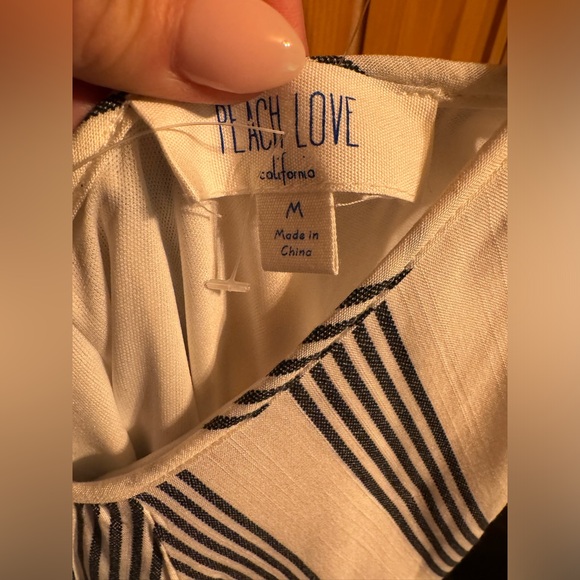 Summer romper! - Picture 2 of 2